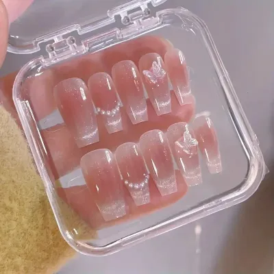 Crystal Blush Cat Eye Fake Nails (10 pcs)